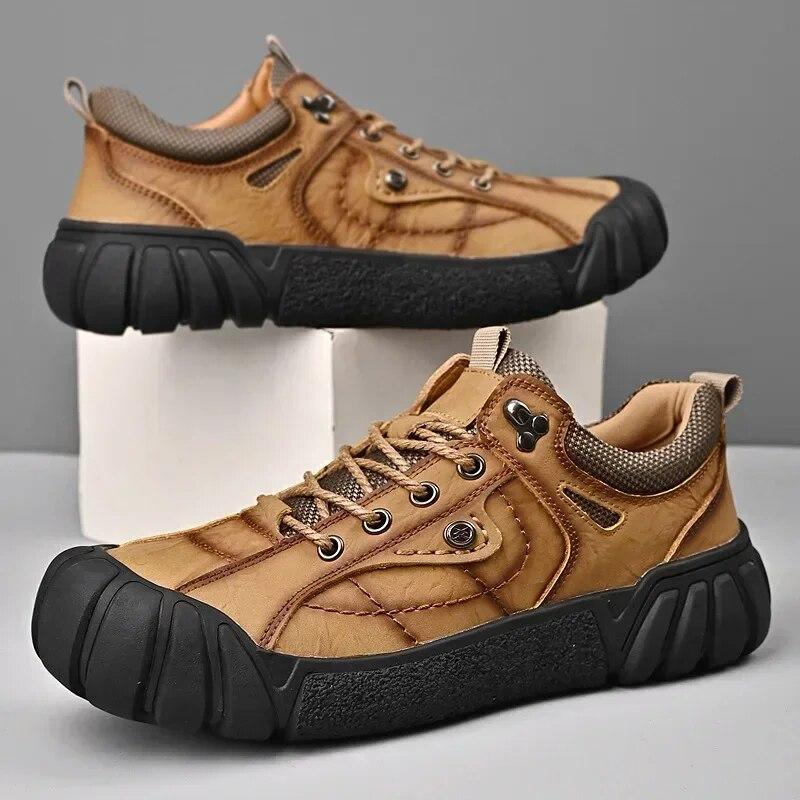 

Men Mountaineering Shoes New British Style Outdoor Anti Slip Comfortable Thick Sole Sports Casual Shoes Travel Vacati 38