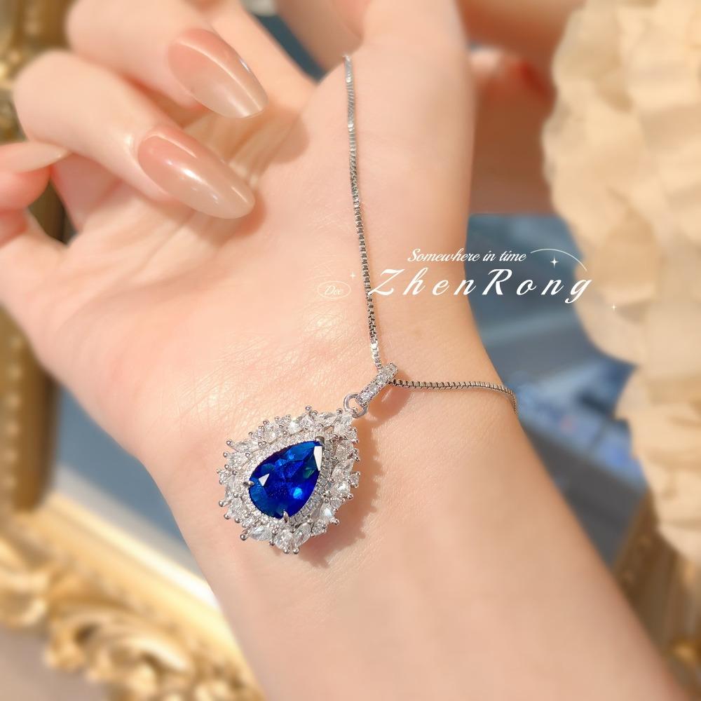 Classic Blue Spinel Necklace Light Luxury Trendy Simple Fanta China Red High Carbon Diamond Pendant Women