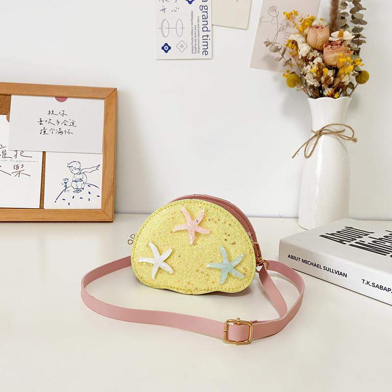 Adorable Mini Crossbody Bag For Kids Featuring Stylish Sequins And Charming Star Design