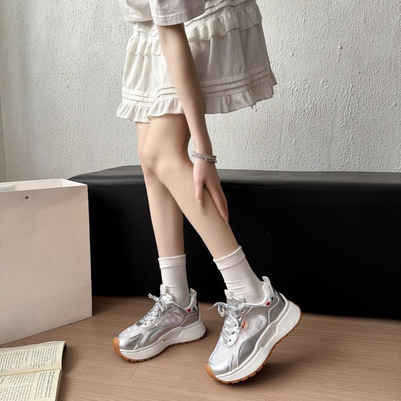 Spring and Autumn Elegant Solid Color Thick Bottom Sports and Leisure Shoes Fashion New Comfortable Women's Vulcanized Shoes
