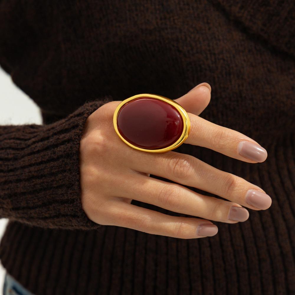 Classic Simple Geometry Red Oval Resin Finger Ring Women Vintage Elegant Rings Charm Party Accessories Fashion Jewelry Gifts