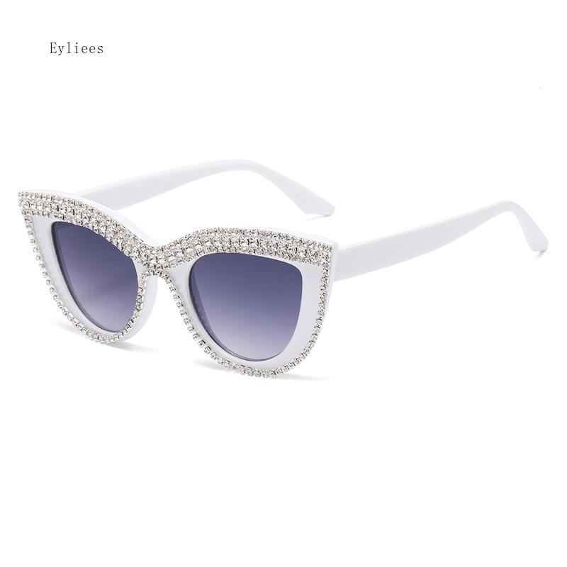 Vintage Luxury Crystal Diamond Cateye Sunglasses Women  Designer Black Pink Frame Cat Eye Sun Glasses Bling Bling Eyewear