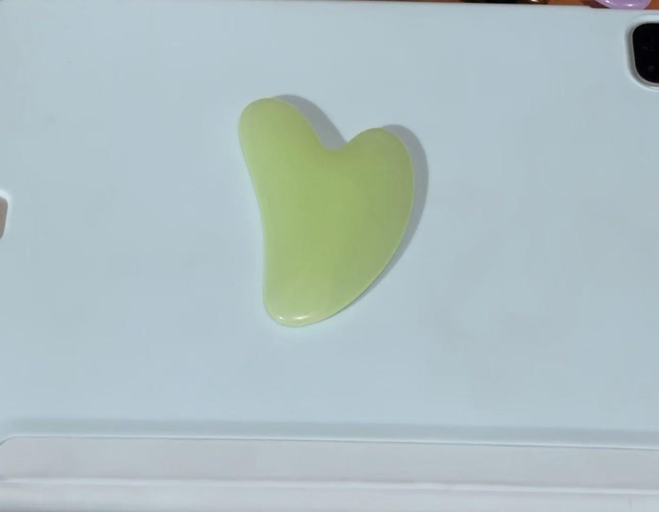 Heart-Shaped Rose Quartz & Jade Double-Headed Roller and Massager Set for Face and Body Meridian Massager
