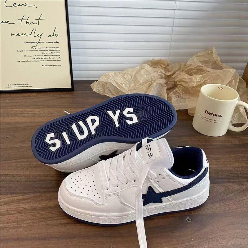 

Белые темно-синие сочетающиеся нишевые кроссовки женские ins тренд 2025 весна и осень новые универсальные повседневные белые туфли туфли-хлебницы 37