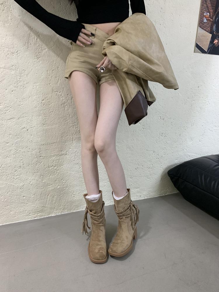 

French retro temperament fringed boots pointed pleated piled boots women s versatile and thin thick heel short boots wasteland knight boots 40 хаки