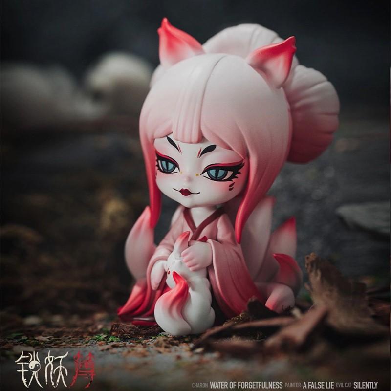 Demon Book Keira X Series 2  Toy Cute Anime Action Figure  Caja Ciega Desktop Decora Model Xmas Toy