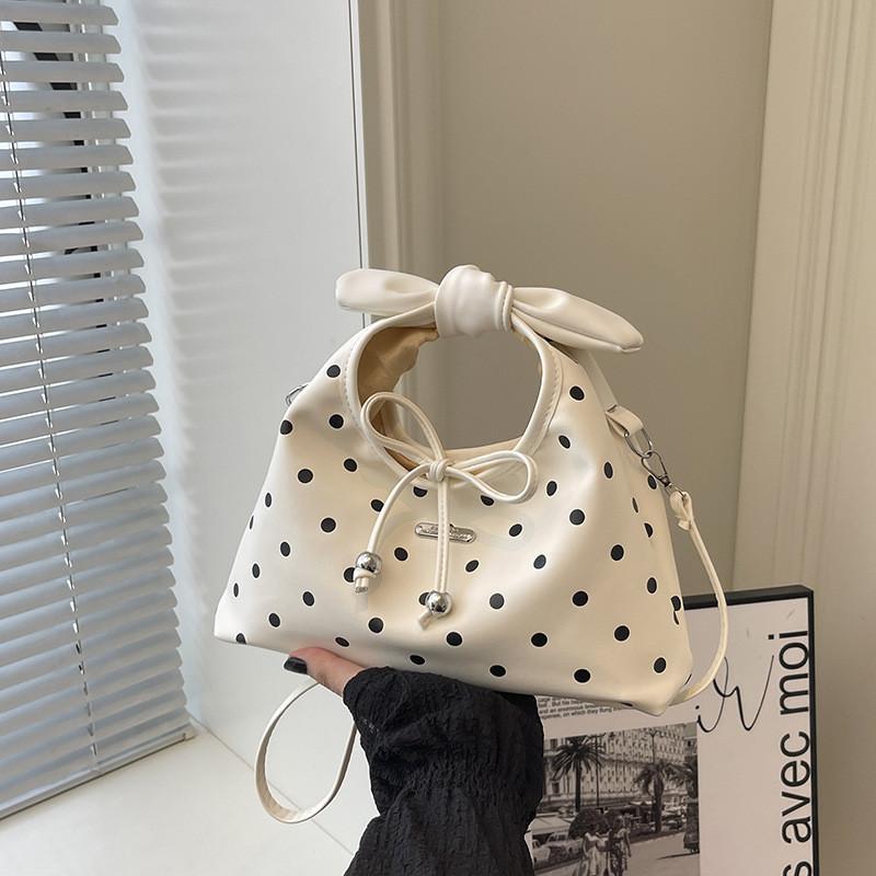 Pu Retro Polka Dot Duffle Bag With Magnetic Closure For Daily Casual Use