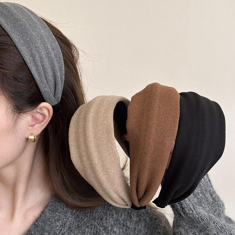 Diadema de Mujer de Corona Alta y Borde Ancho: Elegante Accesorio para el Cabello de Gama Alta 2025 para Lavado Facial y Uso Diario.