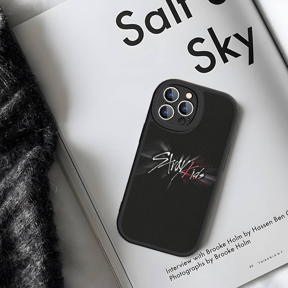 Kpop S-Stray-Kids Leather Phone Case For IPhone 16 14 15 Pro Plus 13 12 11 Pro Max Silicone Cover