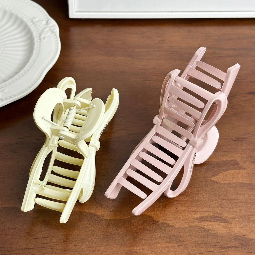 Elegant Korean Style Bowknot Design Large Hair Claw Clip For Sophisticated Updos