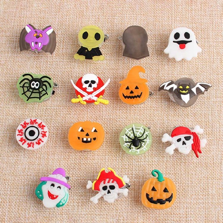 25pcs Party Accessories LED Flashing Brooch Pin Cartoon Light Glowing Badge Gift