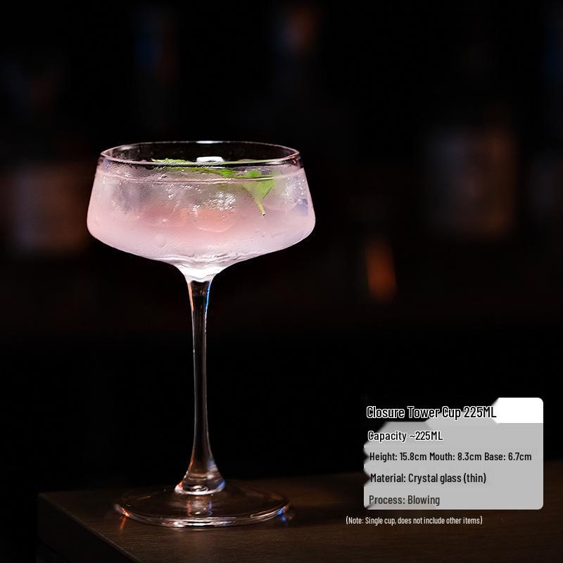 Japanische Collins-Tasse: Leichtes Highball-Glas für Cocktails und Long Island Iced Tea