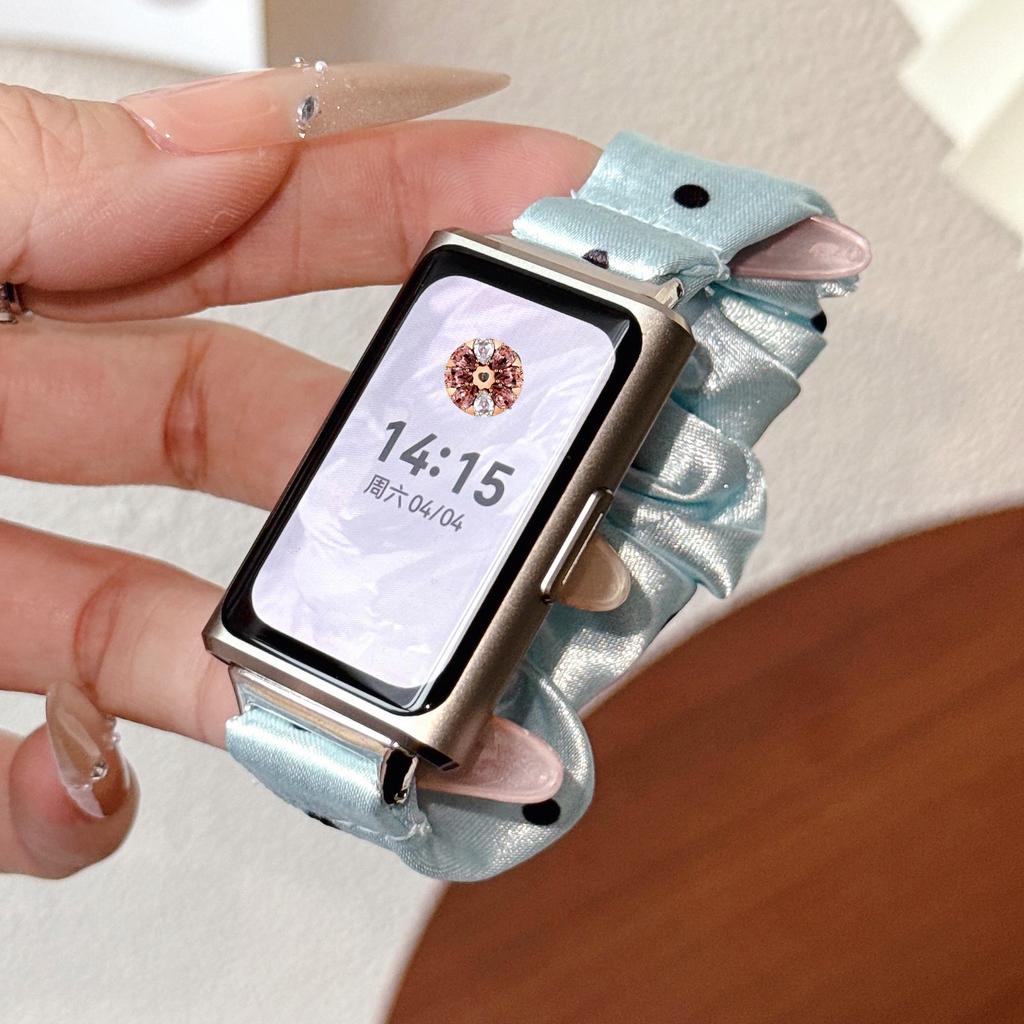 Cloth Scrunchie Strap for Huawei Band 11/ 11 Pro Wristband Polka Dots Fabric Elastic Watchband for Women Huawei Band 11 Bracelet