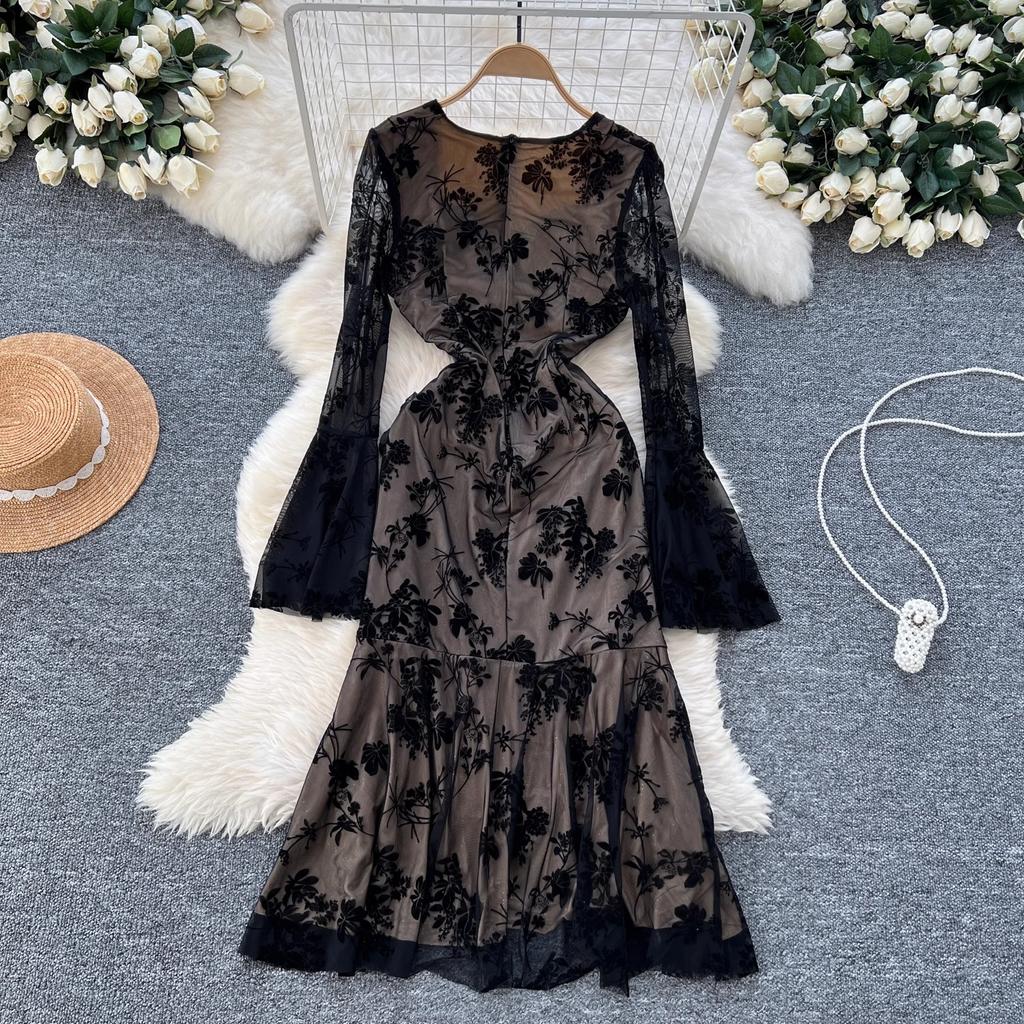 Summer Elegant Embroidery Flower Mermaid Evening Party Dress Women Long Flare Sleeve Cup Padded V Neck One Piece Mesh Folds Prom Robe