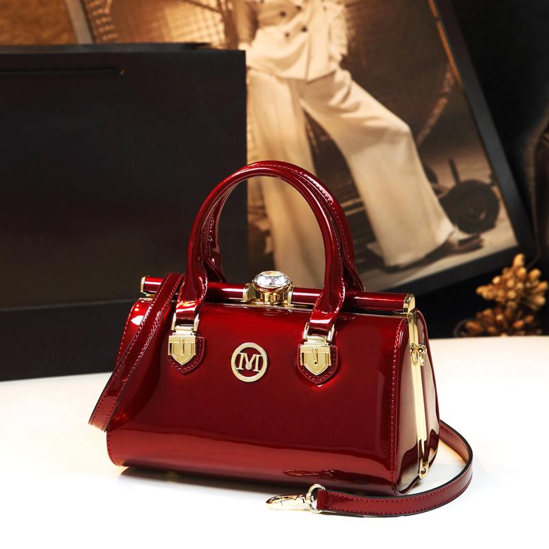 2024 Women's Rhinestone Clip Shoulder & Hand Bag – Stylish Pillow Shape In Bright Leather