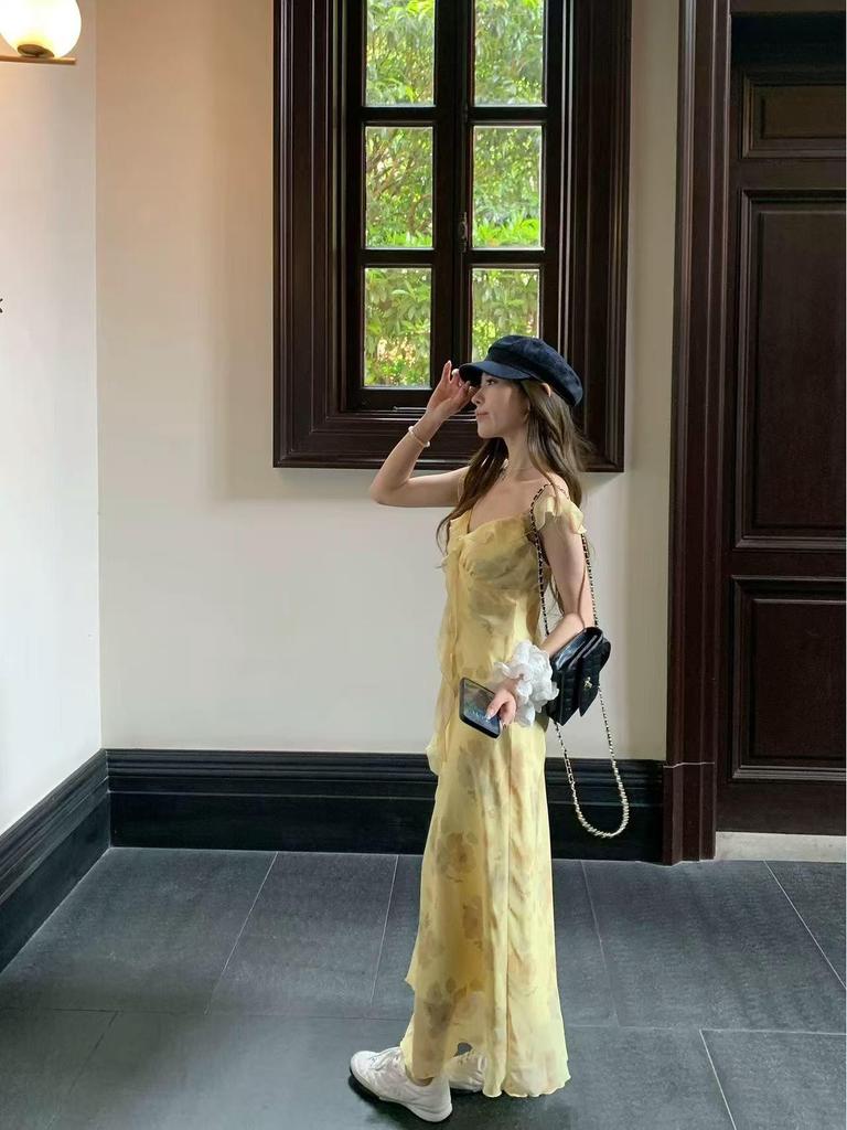 Yellow Strappy Summer Beach Dress: Elegant Ruffled French Style with Puff Sleeves and Cinched Waist