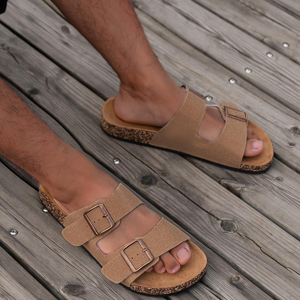 Fashion Summer Men Sandals Buckle Strap Outdoor Sandal Flip Flops Light Slipper Soft Bottom Unisex Slides Flat Shoe Gladiator Mules