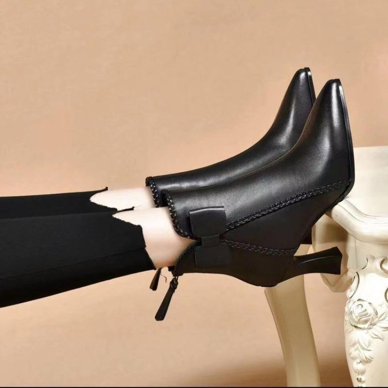 New Velvet Pointed Small Bow Leather Boots Women's Autumn and Winter Thick Heel Fashion Boots Martin Boots Short Boots