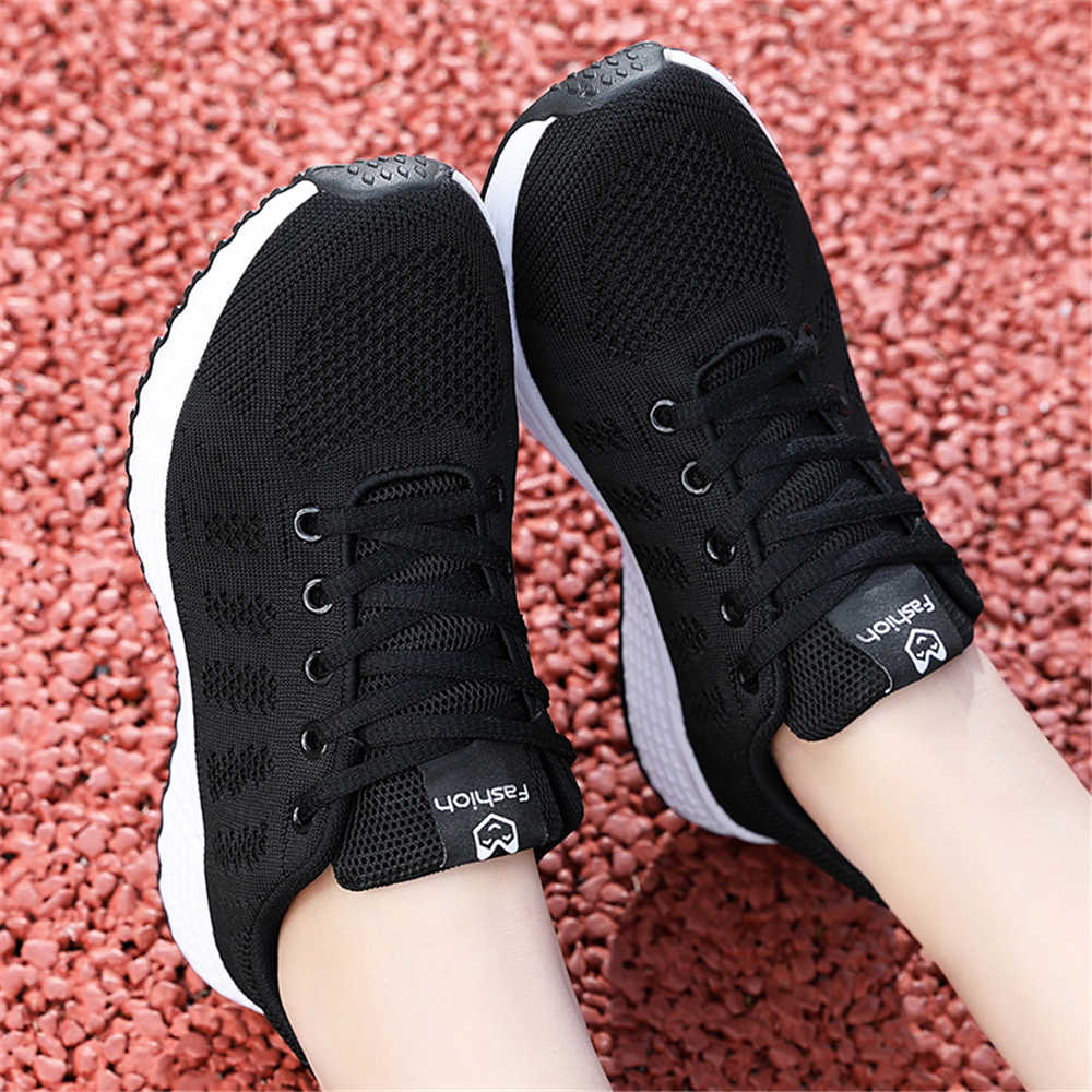 Fashion Laced Plus Size Women's Tied Shoes Vulcanize Trainers Woman Leopard Sneakers Woman Sports Tenus Luxury Brand Tenisky