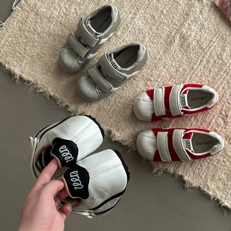 Fashion Women's Fashion Versatile Low Top Casual Single Shoes 2025 Autumn New Interior Height Increasing Comfortable Non Retro Sneakers