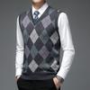 Spring and Autum Fashion Designer Brand Pullover Diamond Sweater V Neck Knit Vest Men Wool Sleeveless Casual Men Clothing