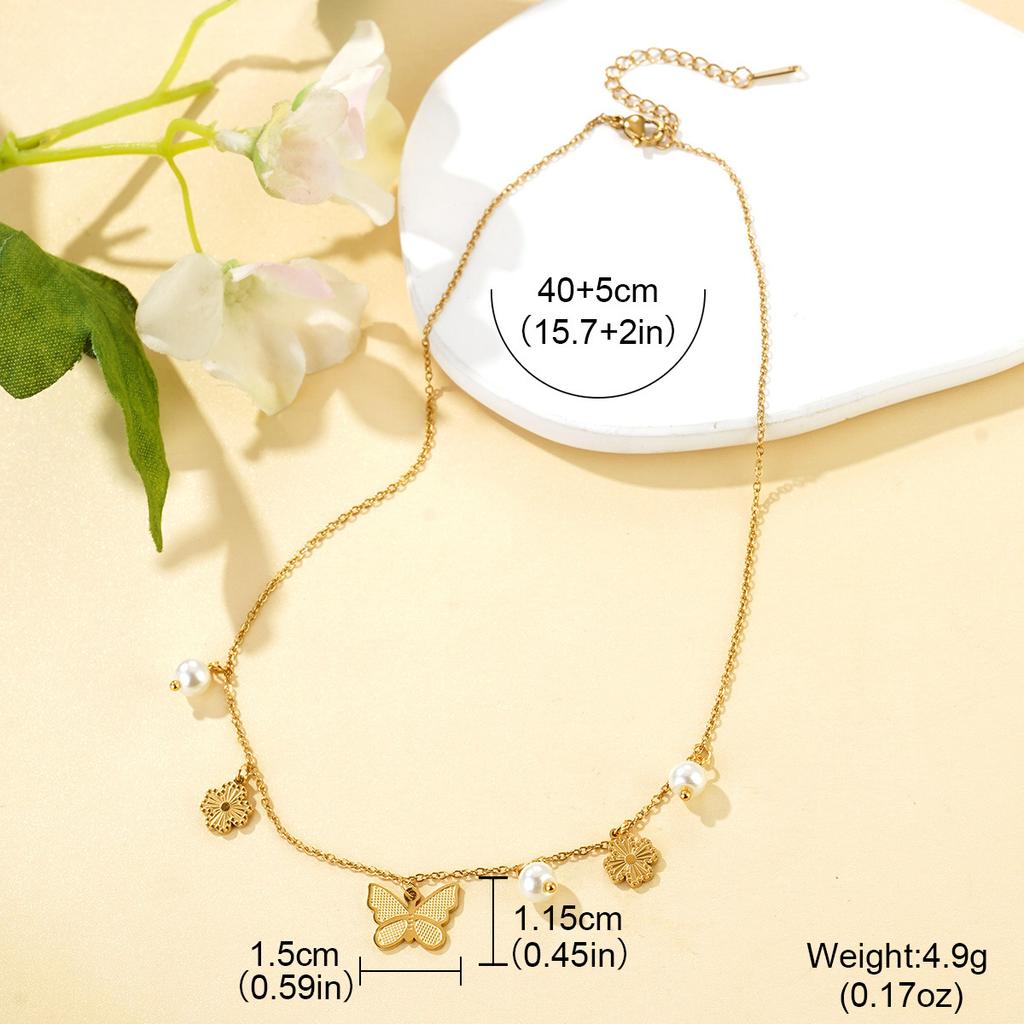 Wind elegant design niche light luxury butterfly ghost collarbone chain titanium steel simple casual versatile jewelry
