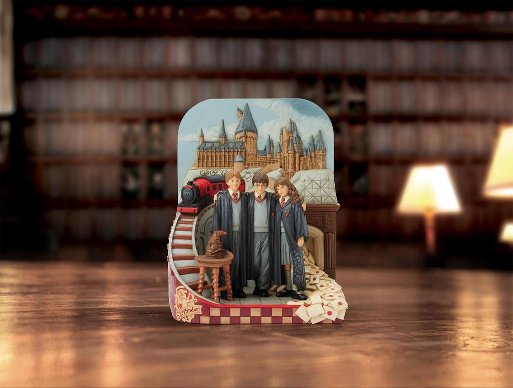 JIM SHORE Harry Potter Trio Castle Scene 6016707