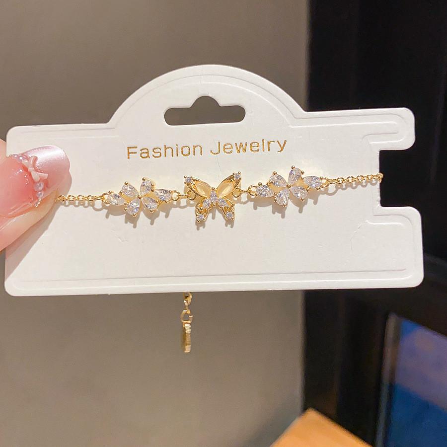 Стильный браслет-шарм с бабочкой и кубическим цирконием для женских украшений