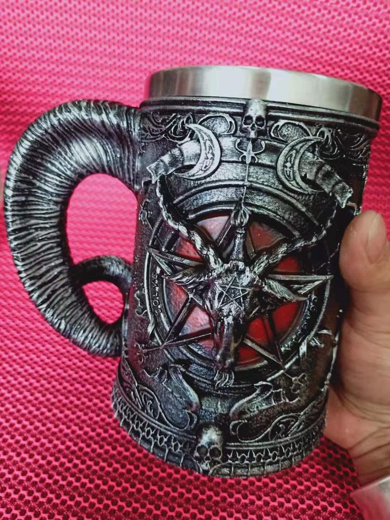 Baphomet Dämon Kelch Tasse - Große Gehörnte Kaffeetasse