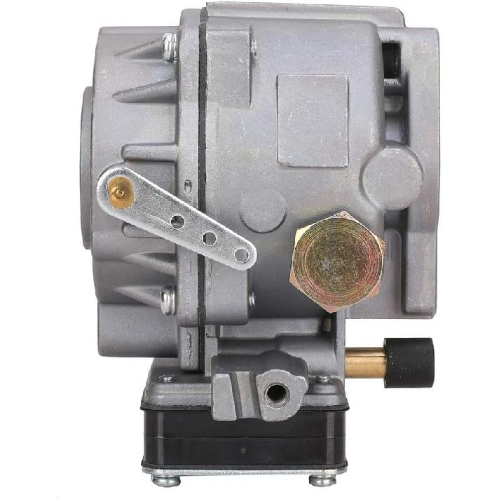 Carburetor Fit For B&S 692812 27-531 693480 495033 Carburetor