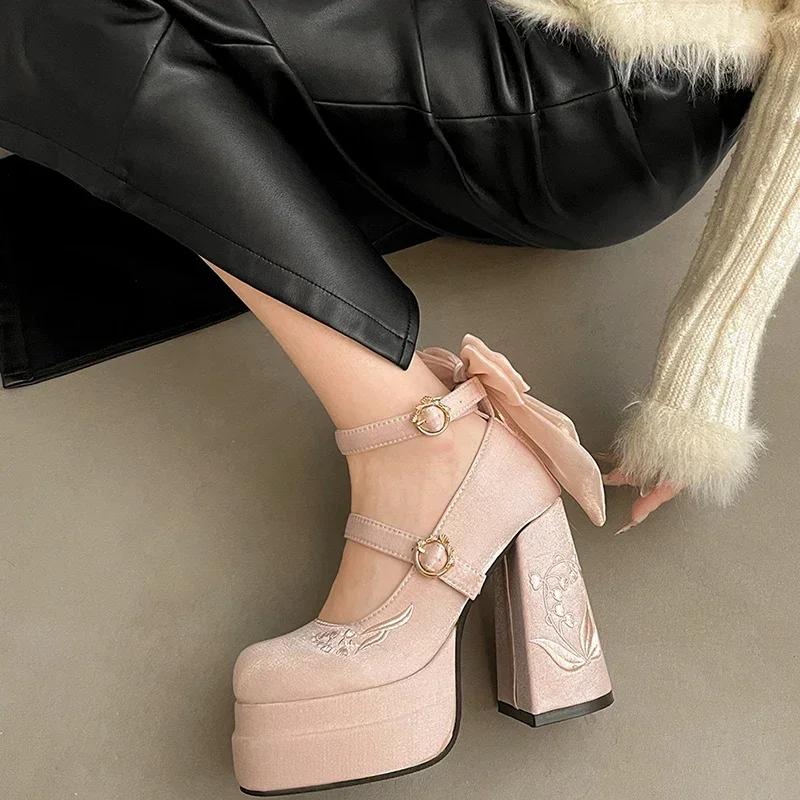 Fashion Night Club Platform Women Lolita Pumps Fashion Shallow High Heel Shoes 2025 Spring Autumn Ladies Outdoor Stripper Shoes