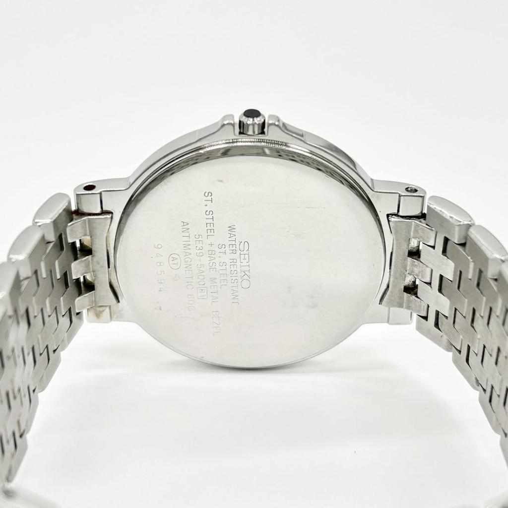 [USED] SEIKO DOLCE Vintage Quartz Wristwatch