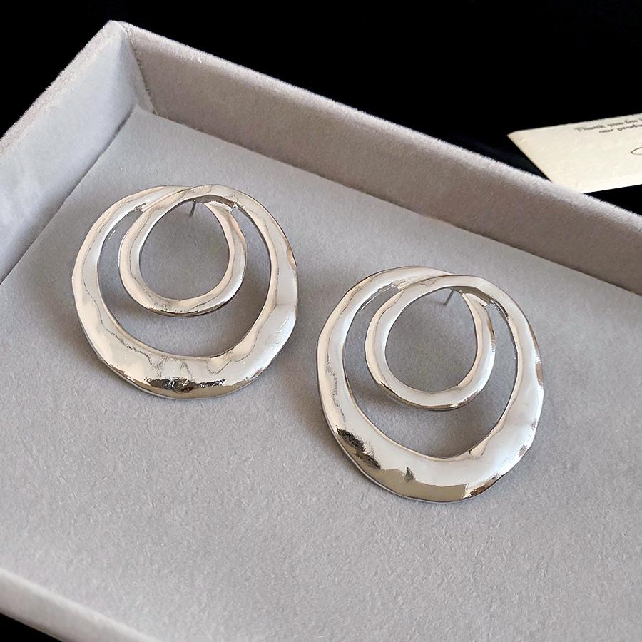 

Exaggerated Metallic Double Layer Round Silver Needle Stud Earrings for Women - Stylish, Simple, High-End Fashion