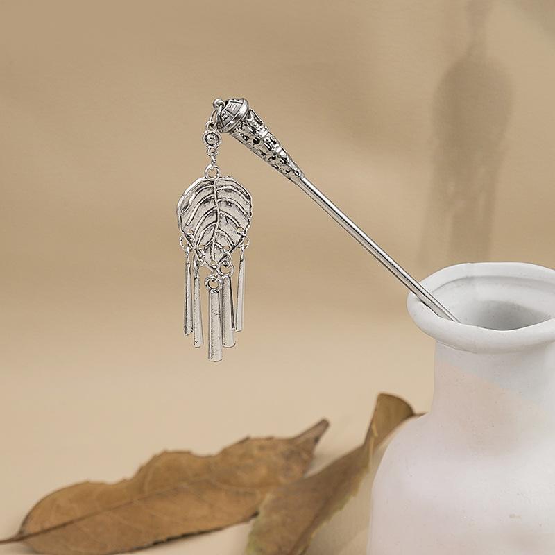 New Chinese Style National Tide Hairpin Minority Wind Hanfu Court Shaking Turquoise Hollow Flowers Tassel Hairpin