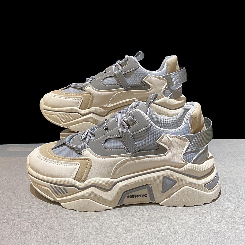 Neue Damenschuhe, modische, farblich passende, sportliche, lässige, atmungsaktive Papa-Schuhe aus Mesh