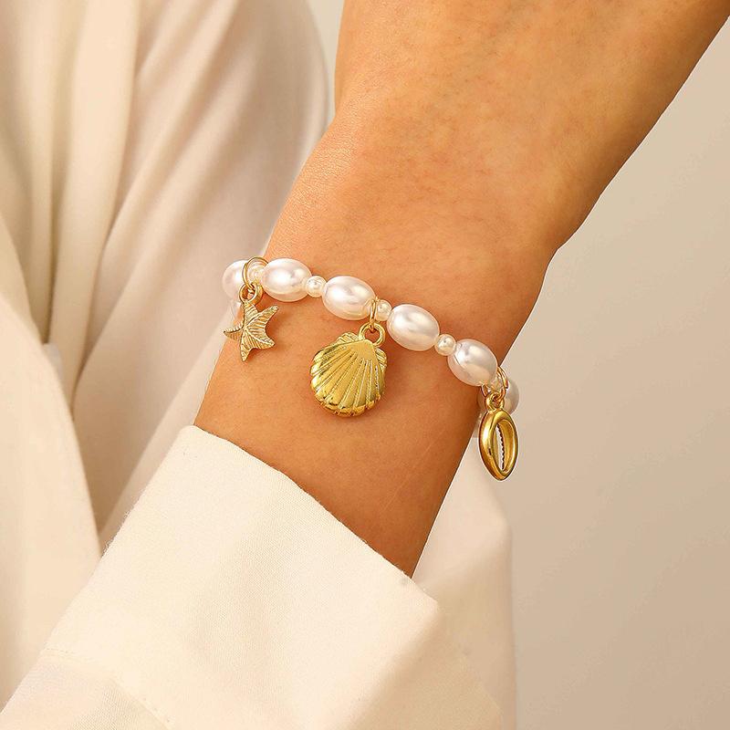 

Trendy Shell Starfish Coin Imitation Pearl Chain Bracelets for Women Gold Color Metal Charms Bracelet Statement Jewelry