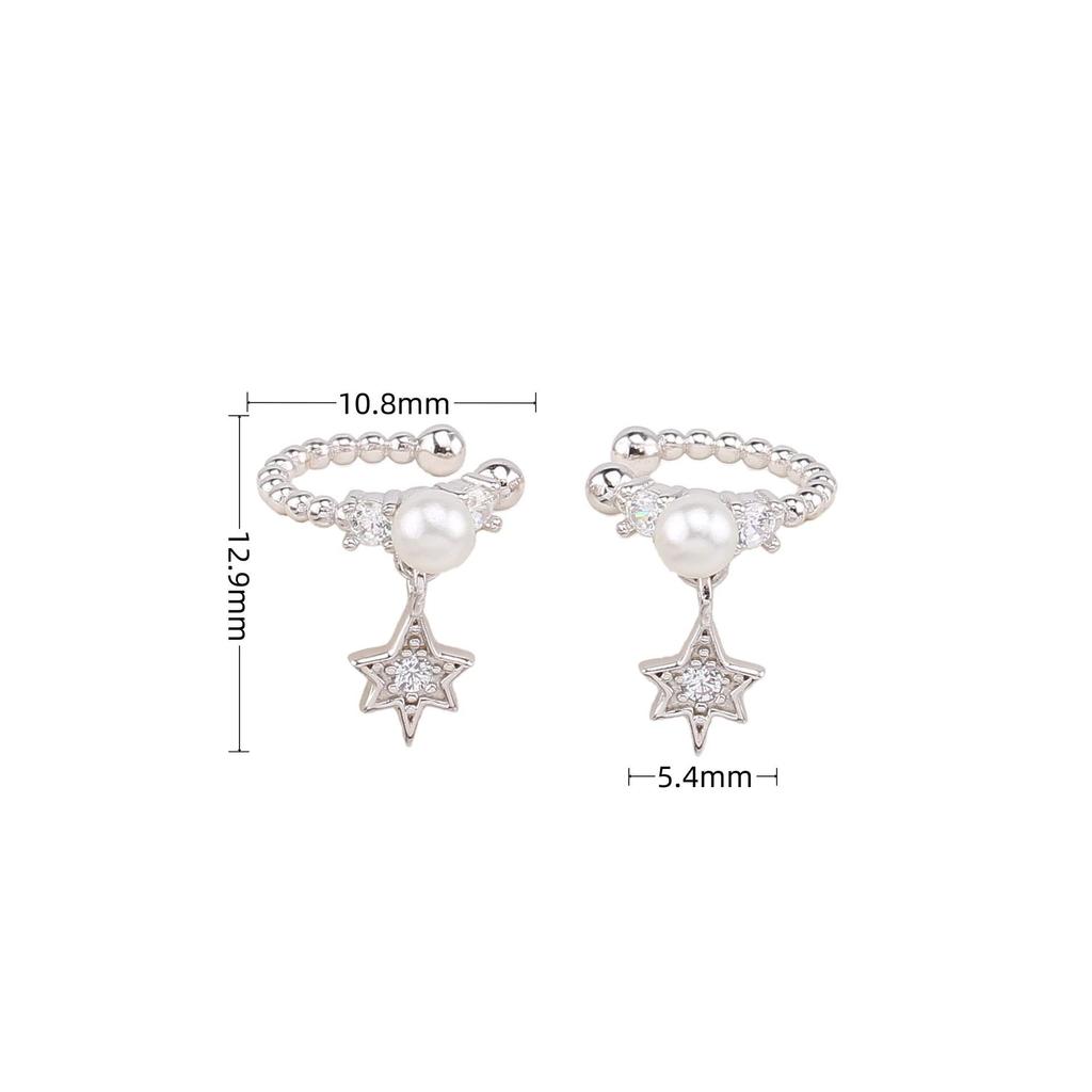 Elegant Six-Pointed Star Ear Clip: Unique, No-Piercing Cartilage Earring for a High-End Look