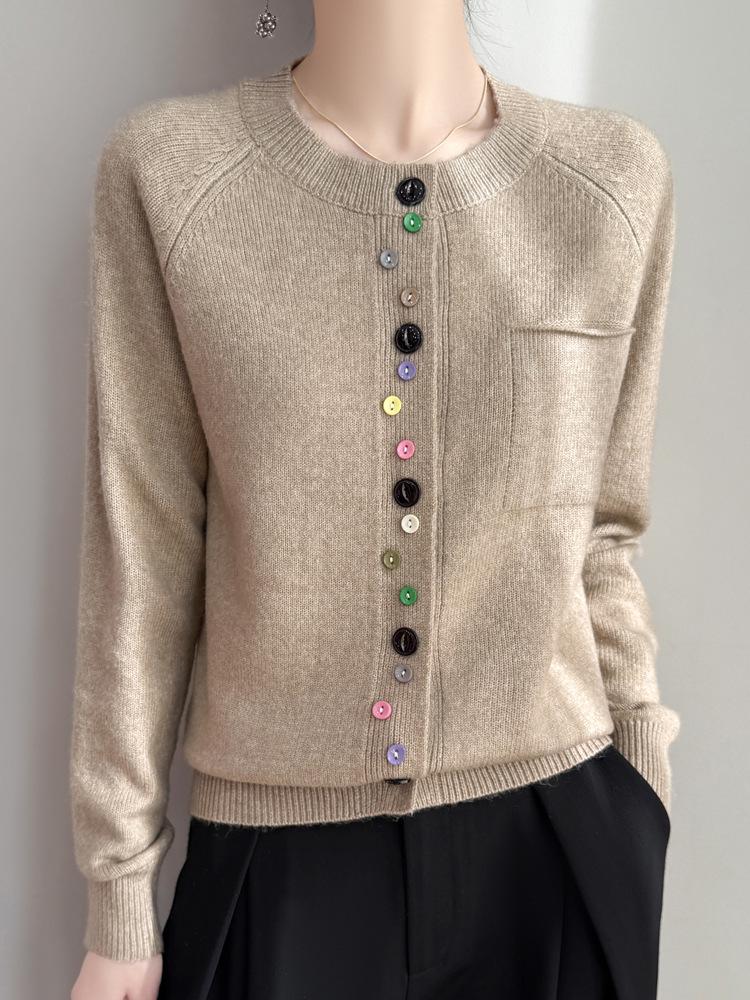 Colorful Button Cardigan: Spring Fashion, Versatile Round Neck, Long Sleeve Knit for Women