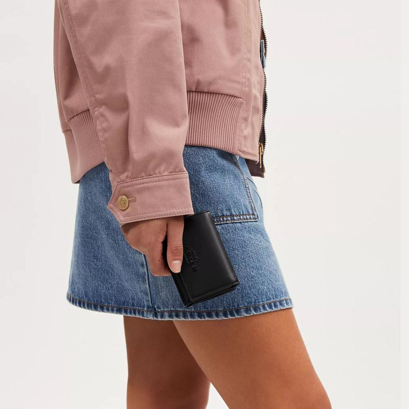 COACH Micro ogo Snap Cowhide Wallet Regular Women's Black Copper and Black Black copper and black