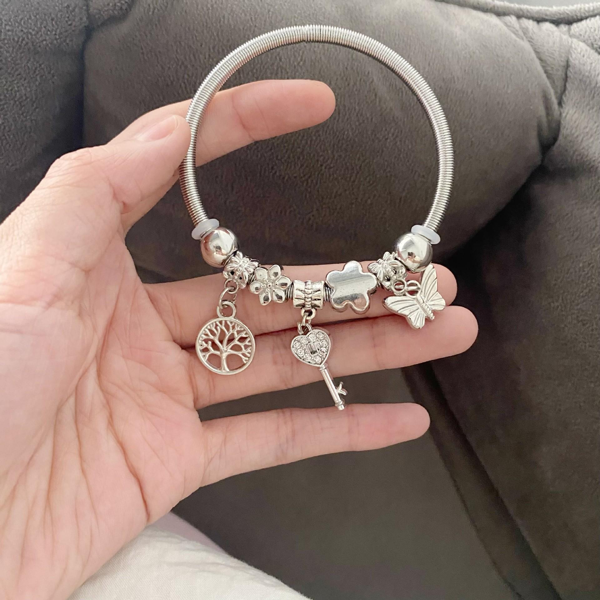 

Высококачественный регулируемый съемный браслет из титановой стали своими руками