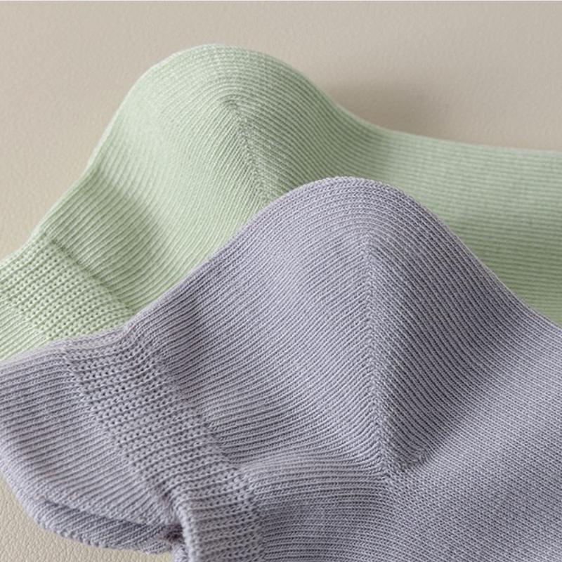 Women's Short Socks Summer Solid Color Boat Socks Ladies Sweat-absorbent Breathable Sports Socks