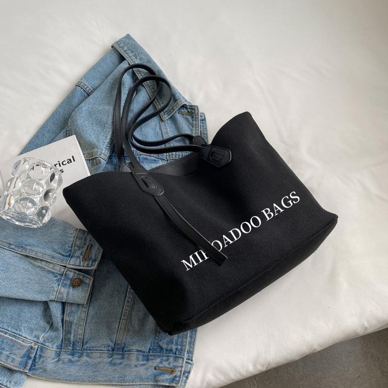 Large Capacity Canvas Bag Women's 2025 New Summer Casual Shoulder Bag College Student Class Commuter Bag Tote Bag