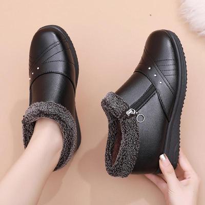 Mom's Non-Slip Velvet Lined Winter Leather Flats for Older Women