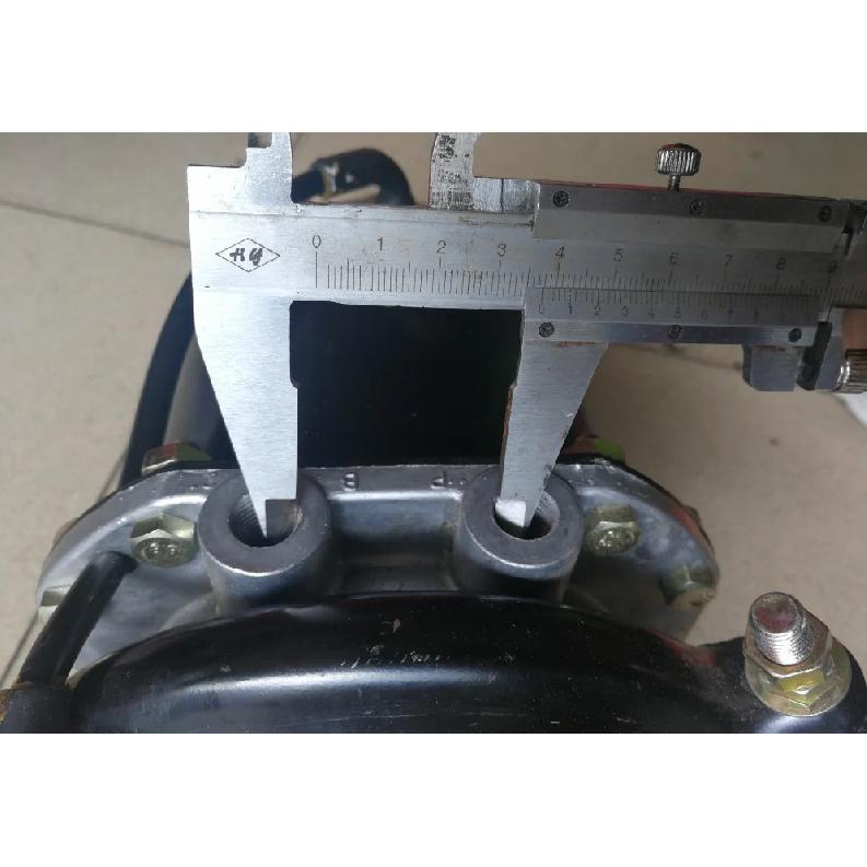 Chinese Made Truck Parts & Accessories Rear Brake Wheel Cylinder Assembly For Sale 353004200180 Brake Cylinder Master Auto Parts