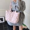 Large Capacity Quilted Heart Bag Korean Women's Handbag Casual Puffy Tote Bag  Girls