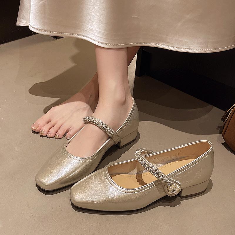 

Модные одинарные туфли на толстом каблуке с квадратным носком, женские туфли-лодочки с открытой пяткой и неглубоким вырезом, на среднем каблуке, Мэри Джейн, женская обувь 40 шампанского