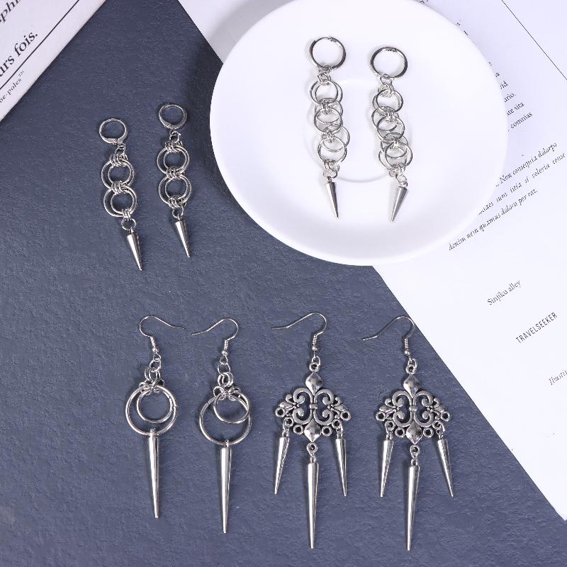 Punk Metal Piercing Curved Spike Earrings For Women Goth Grunge Aesthetic Rivet Earrings Jewelry Gift