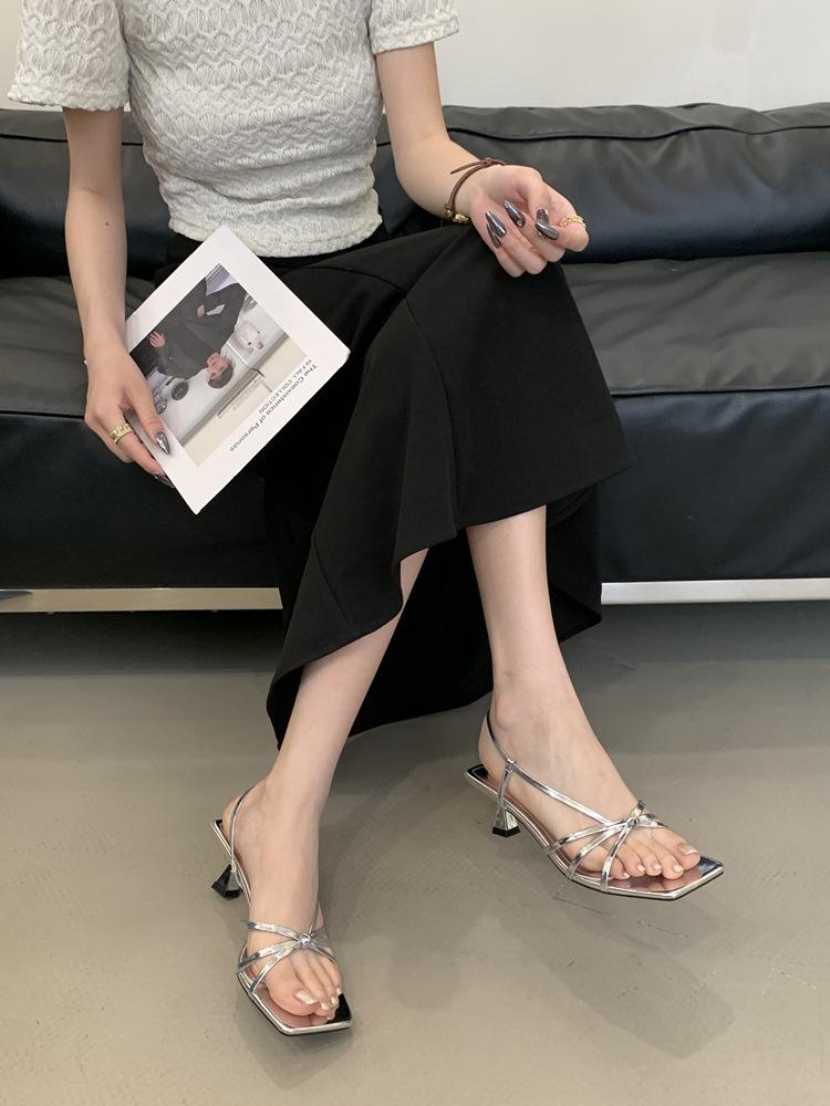 Golden ribbon Roman sandals women's spring and summer 2025 new versatile open-toed square-heeled one-word cool slippers