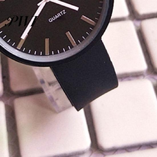 Silicone Band Watch Quartz Jelly Colorful Wristwatch Sport Stylish Analog Display Small Unisex Comfortable for School Dress