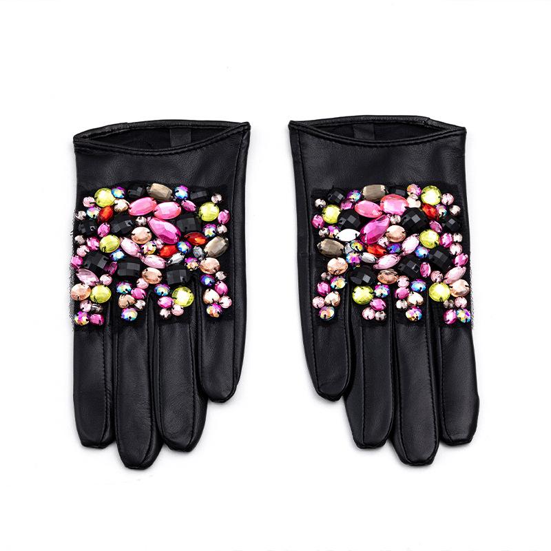 Skinnhansker for kvinner Korte saueskinn og fargerike diamanter Klær og tilbehør Moteable og varme hansker